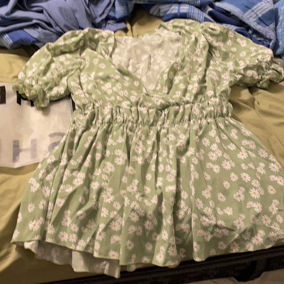 SHEIN tops - Picture 2 of 4